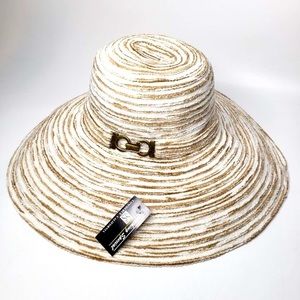 NWT Something Special Soft Plush Fabric Wide Brim Sunhat OS